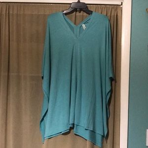 New soft tunic with side slits